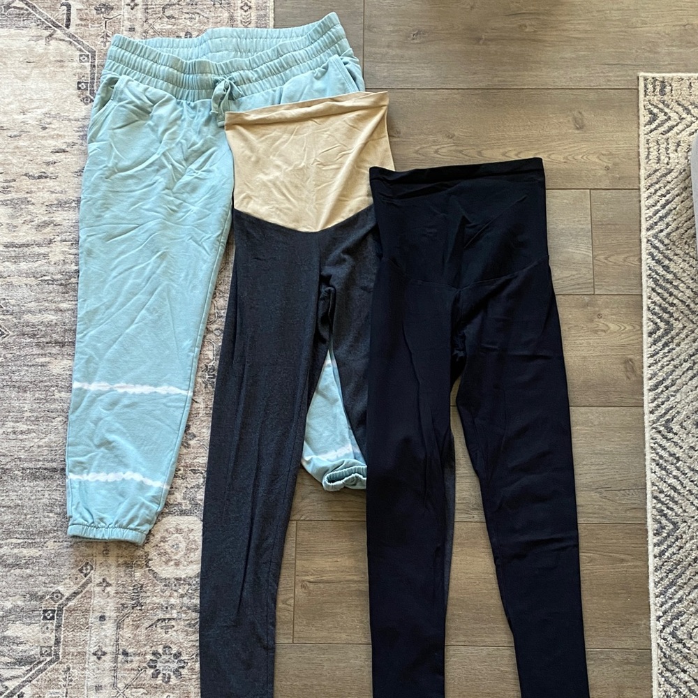 Maternity Bottoms Set - Picture 1 of 3